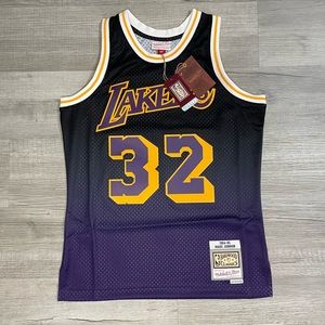 Mitchell & Ness LA Lakers Magic Johnson Purple 1984-85 Swingman Jersey
